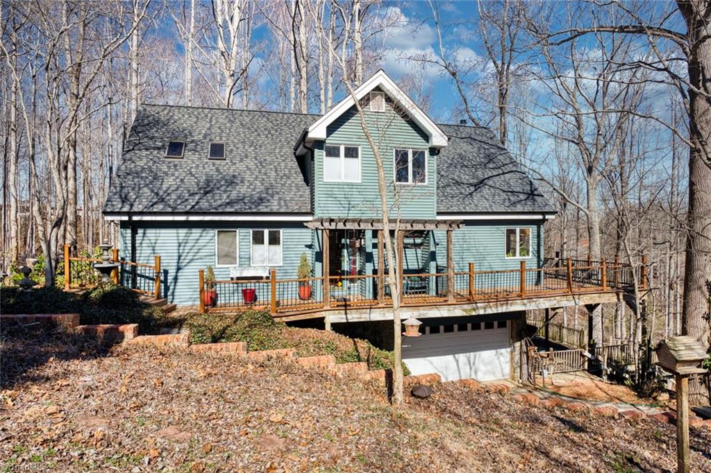 8094 Deer Hill Circle