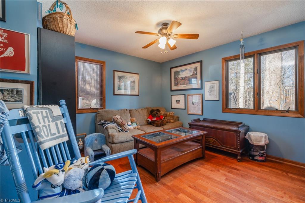 8094 Deer Hill Circle