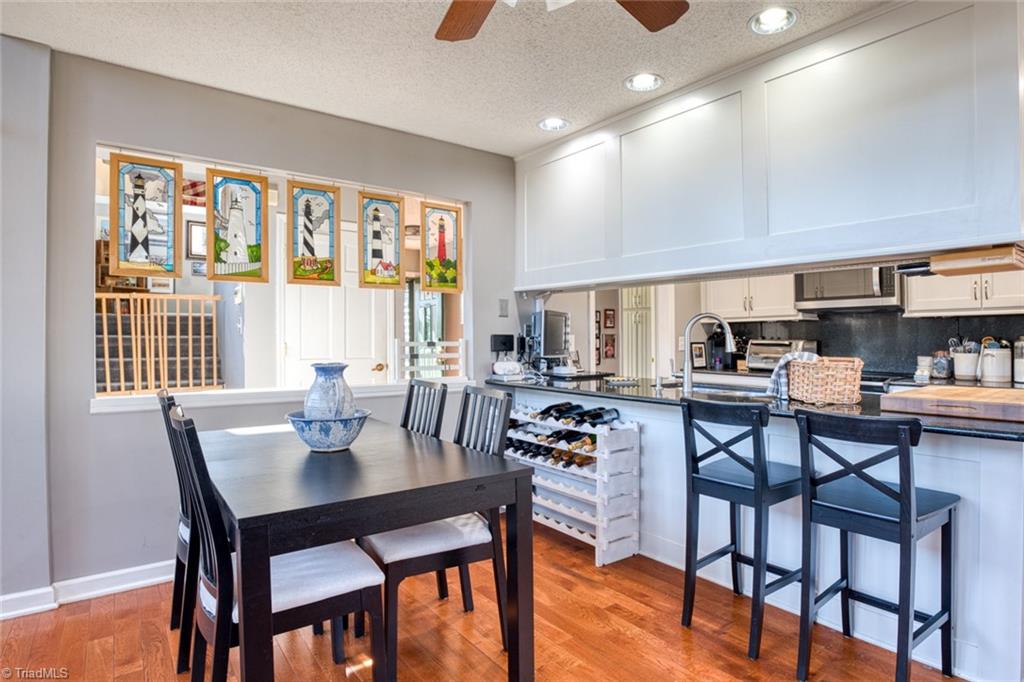 8094 Deer Hill Circle