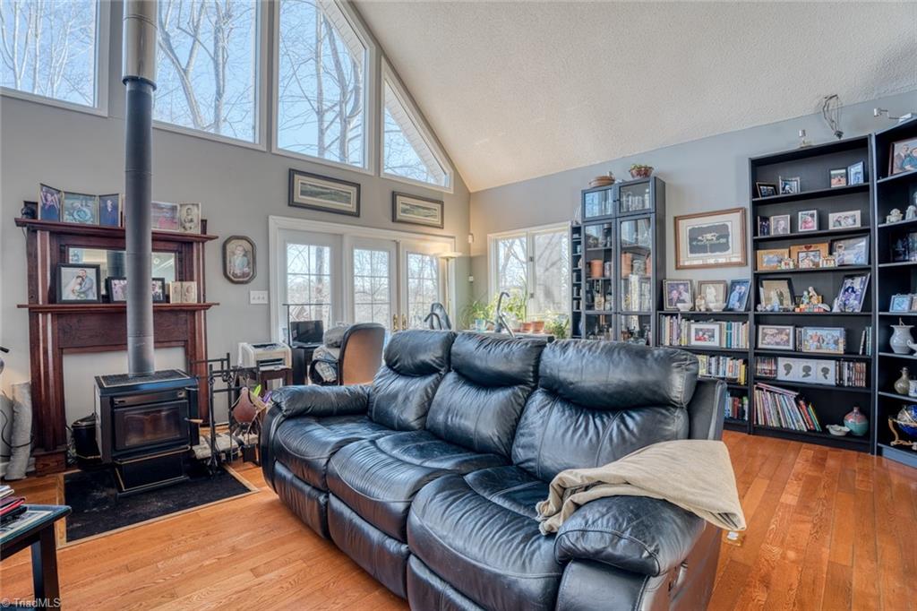 8094 Deer Hill Circle