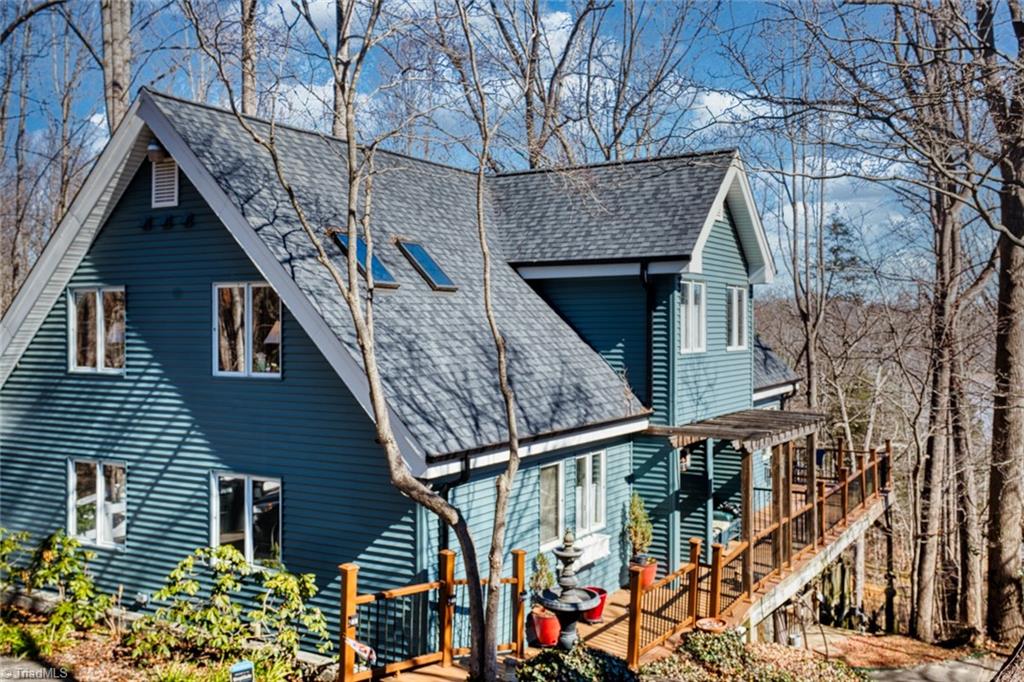 8094 Deer Hill Circle