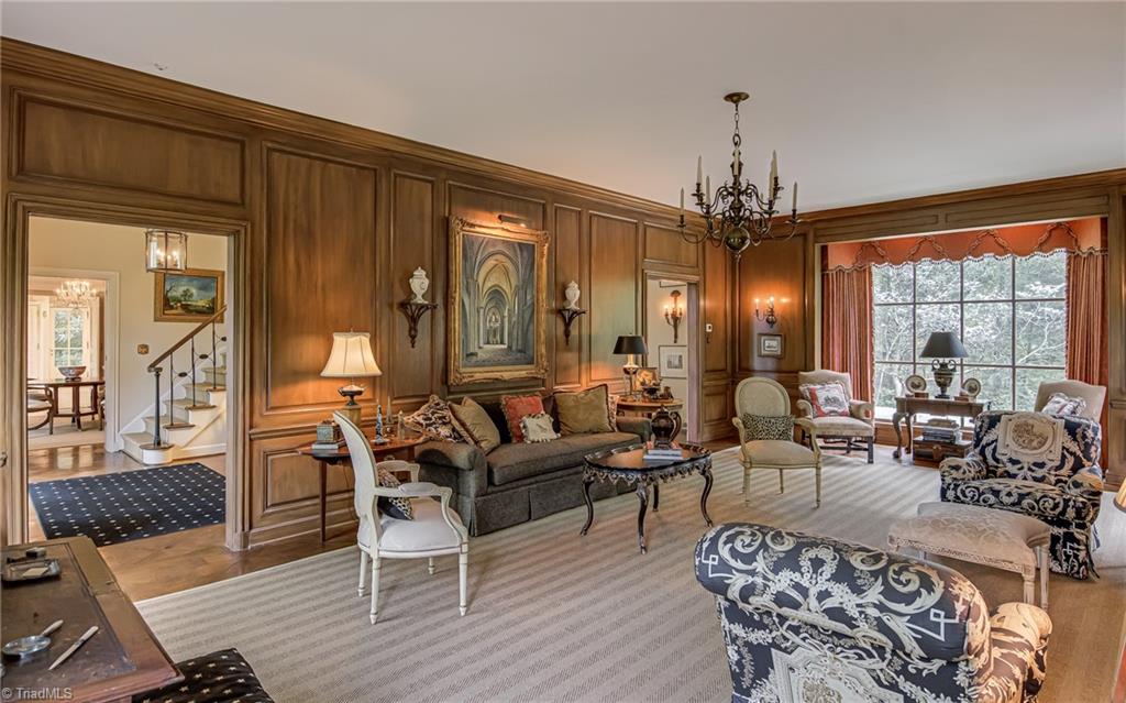 8401 Shallowford Road