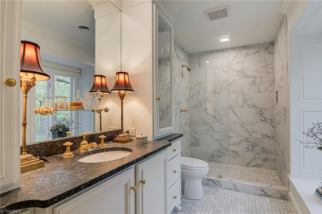 8401 Shallowford Road