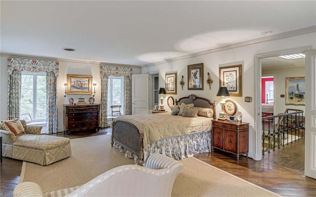 8401 Shallowford Road