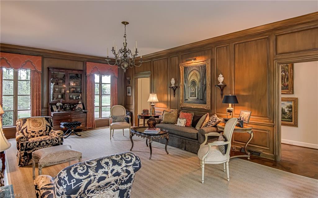 8401 Shallowford Road