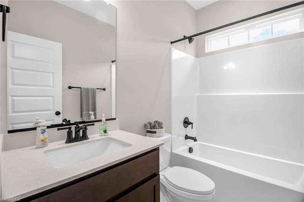 3606 Townland Circle