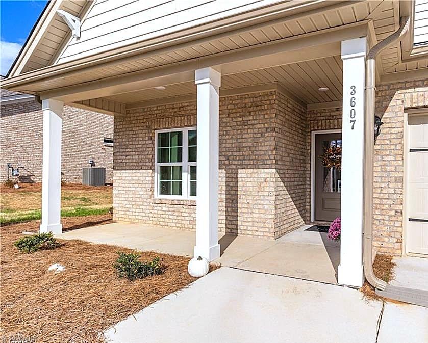 3607 Townland Circle