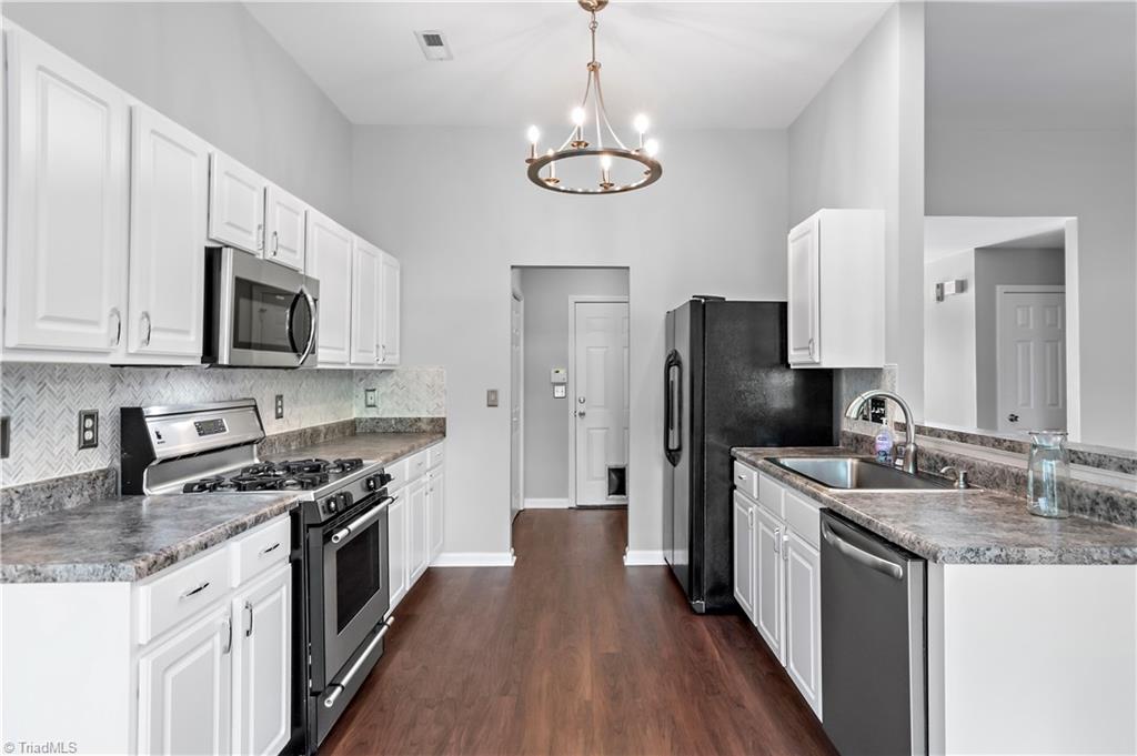 230 Salem Ridge Court