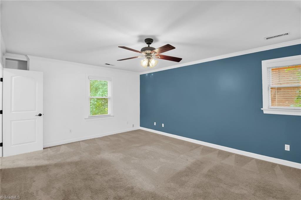 904 Ridge Gate Drive