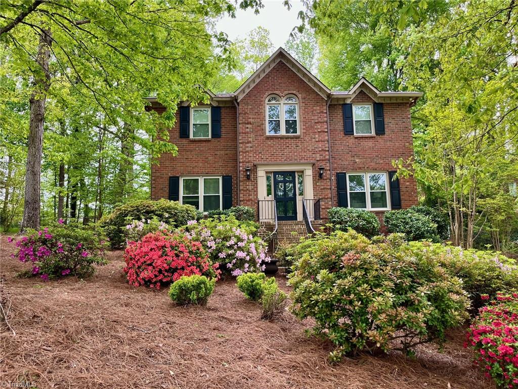 904 Ridge Gate Drive