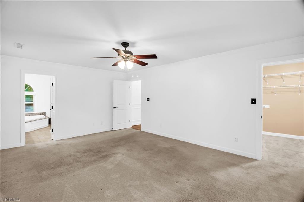 904 Ridge Gate Drive