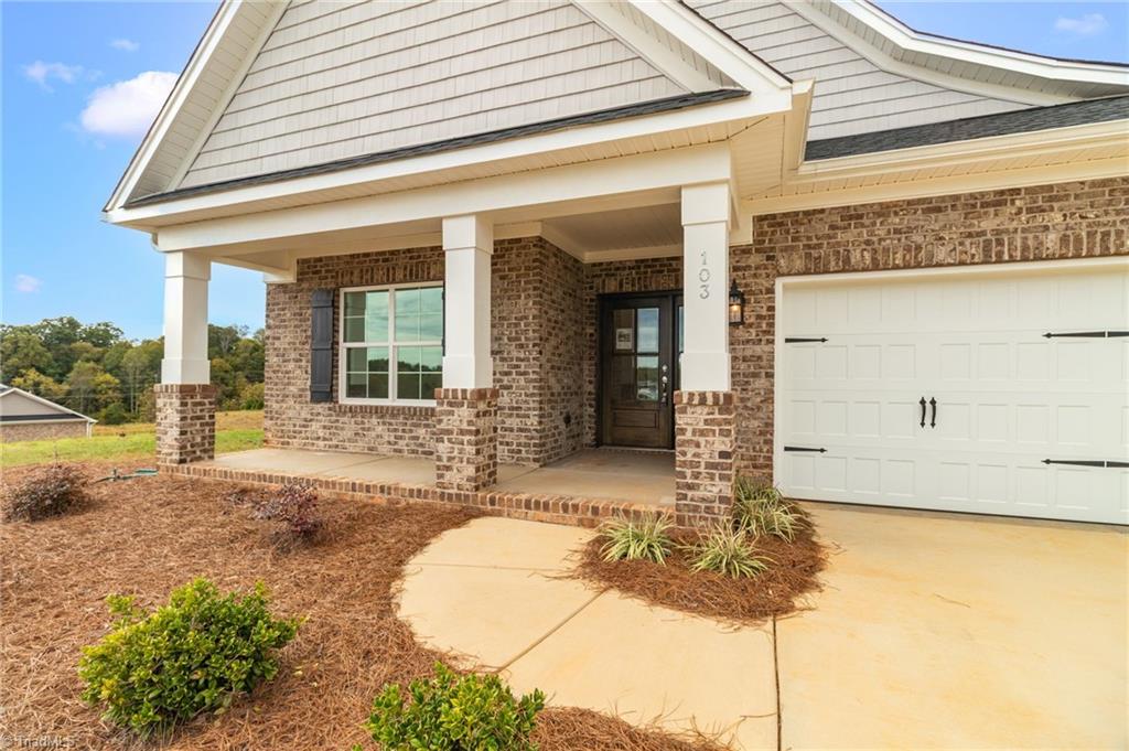 103 Jasper Court