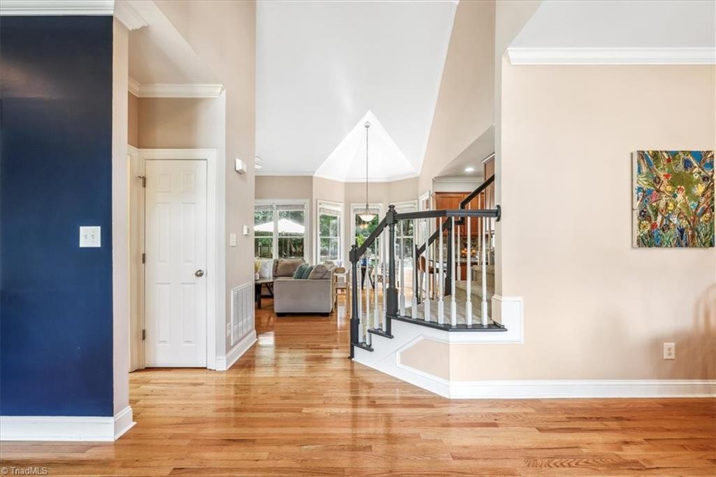 6620 Village Brook Trail