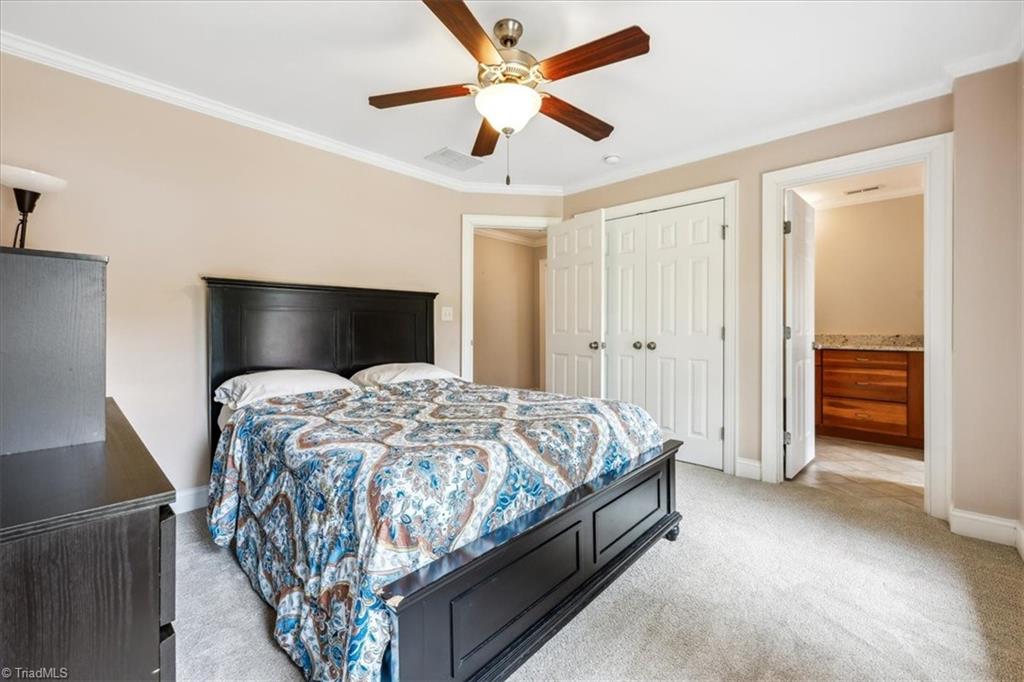 6620 Village Brook Trail