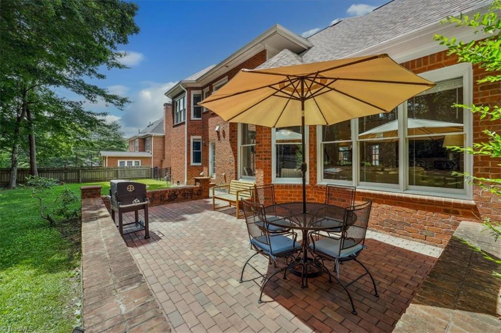 6620 Village Brook Trail