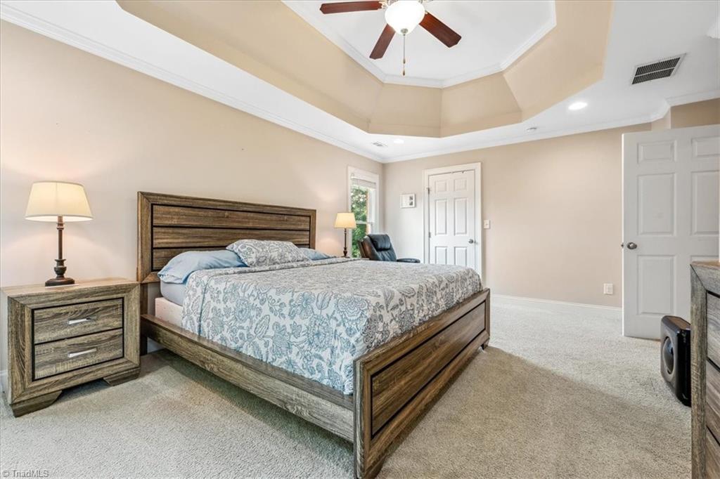 6620 Village Brook Trail