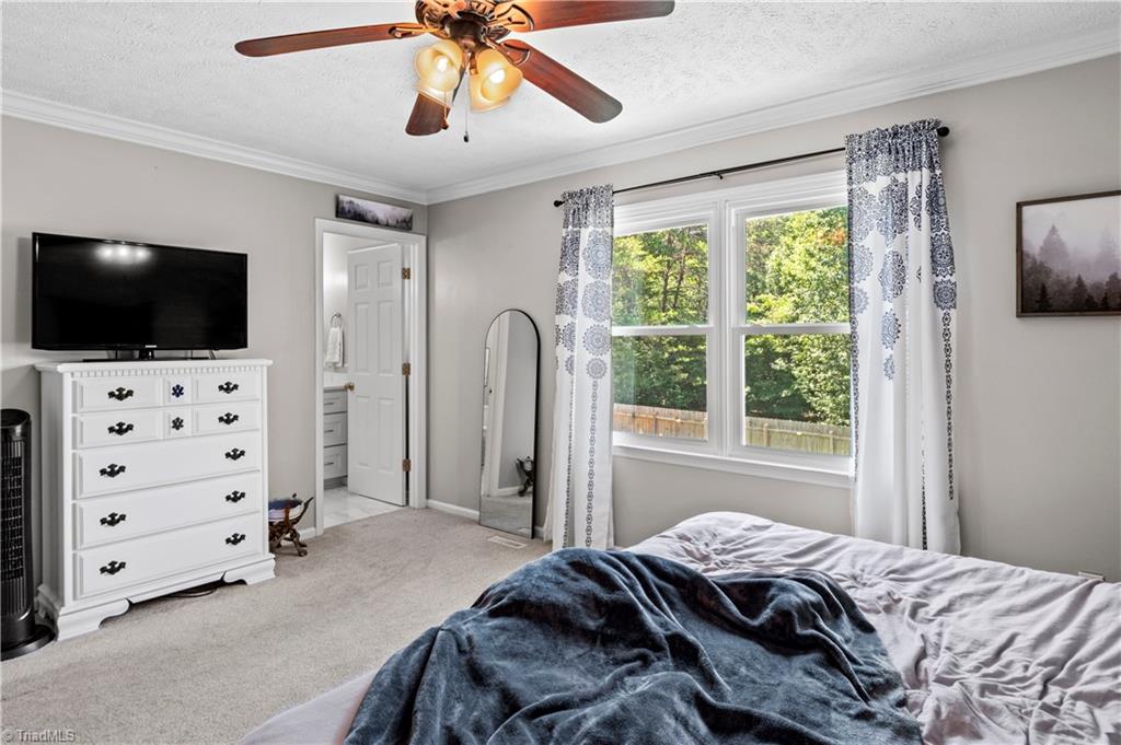 6165 Vienna Dozier Road