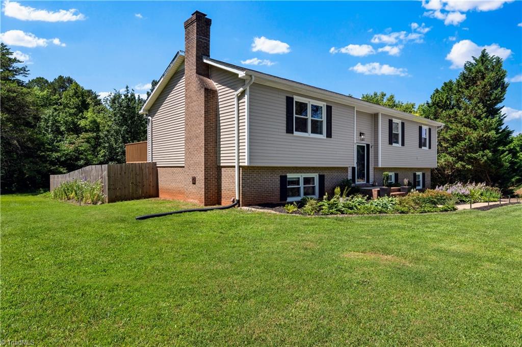 6165 Vienna Dozier Road