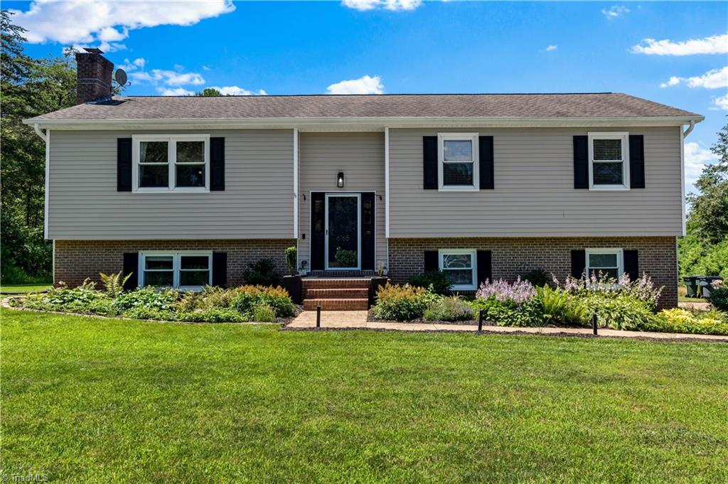 6165 Vienna Dozier Road