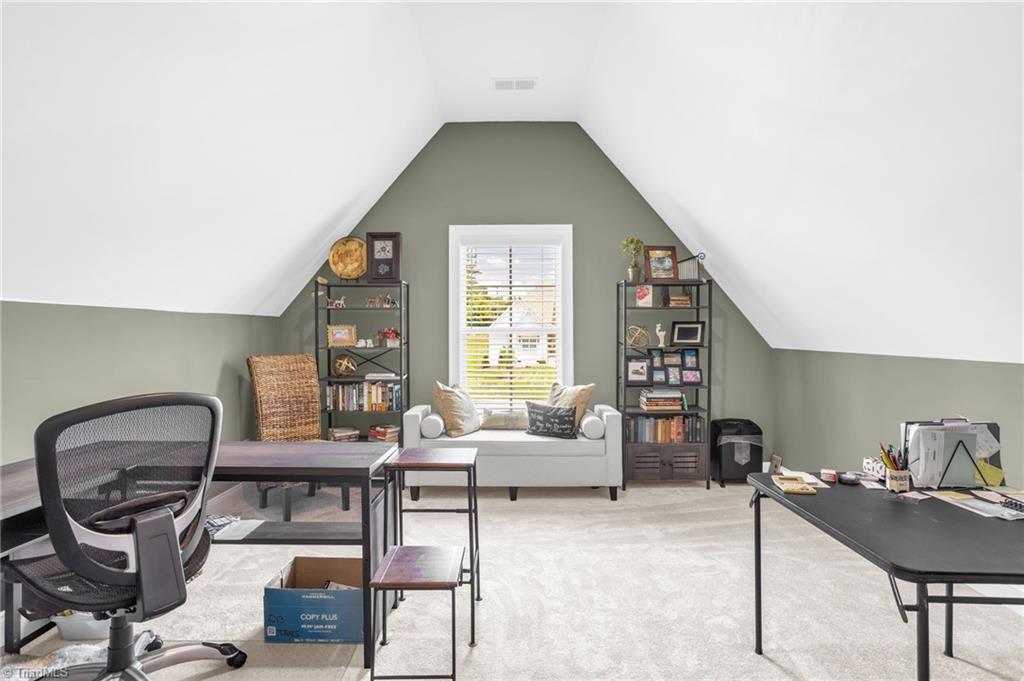 1020 Compass Rose Court