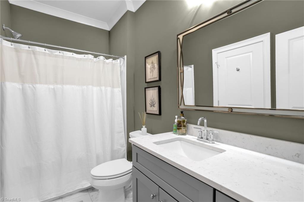 1020 Compass Rose Court