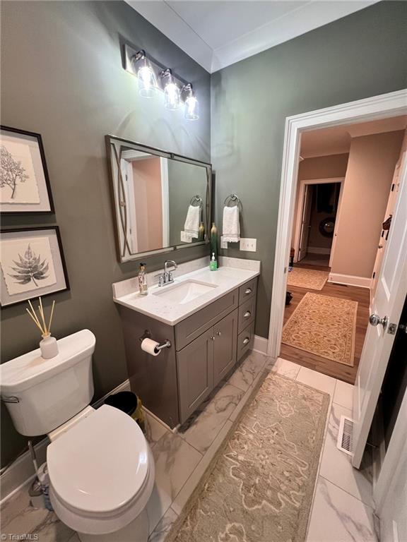 1020 Compass Rose Court