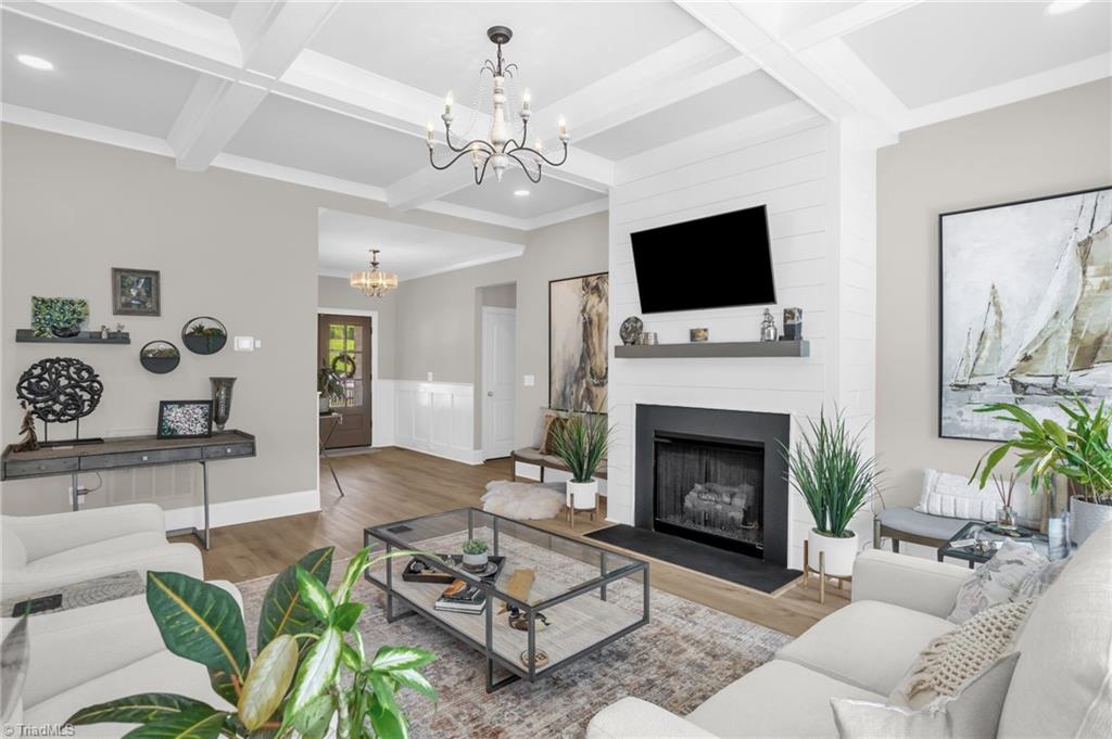 1020 Compass Rose Court