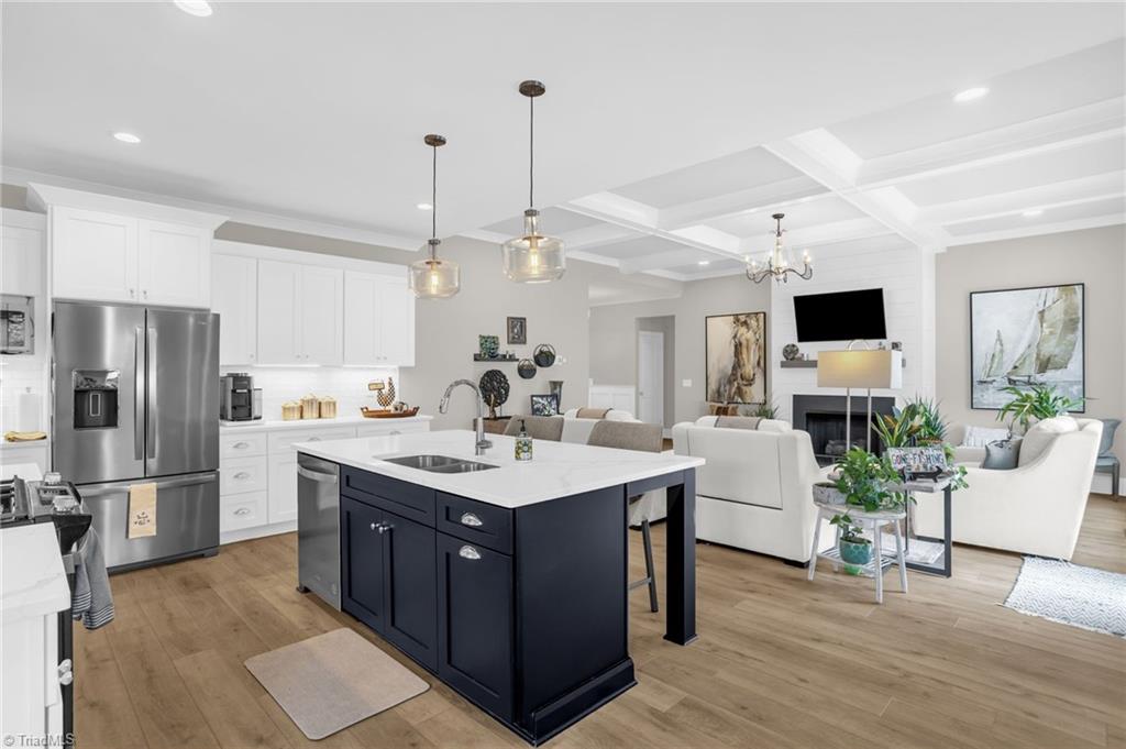 1020 Compass Rose Court