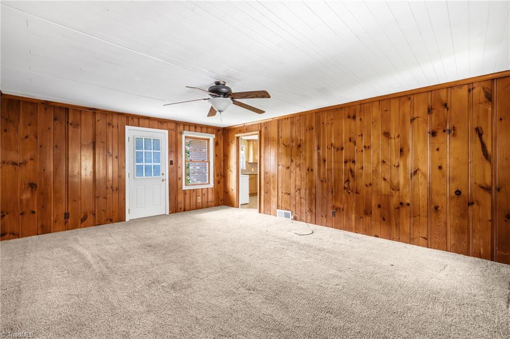 4943 Leinbach Drive, Winston-Salem