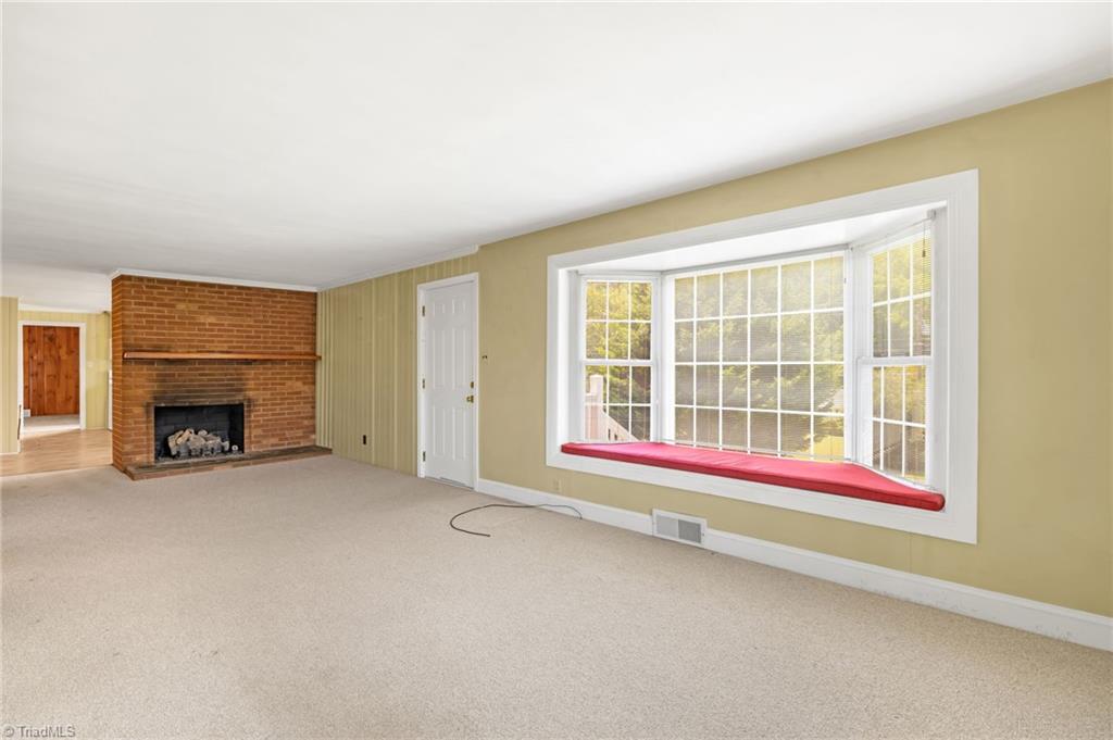 4943 Leinbach Drive, Winston-Salem