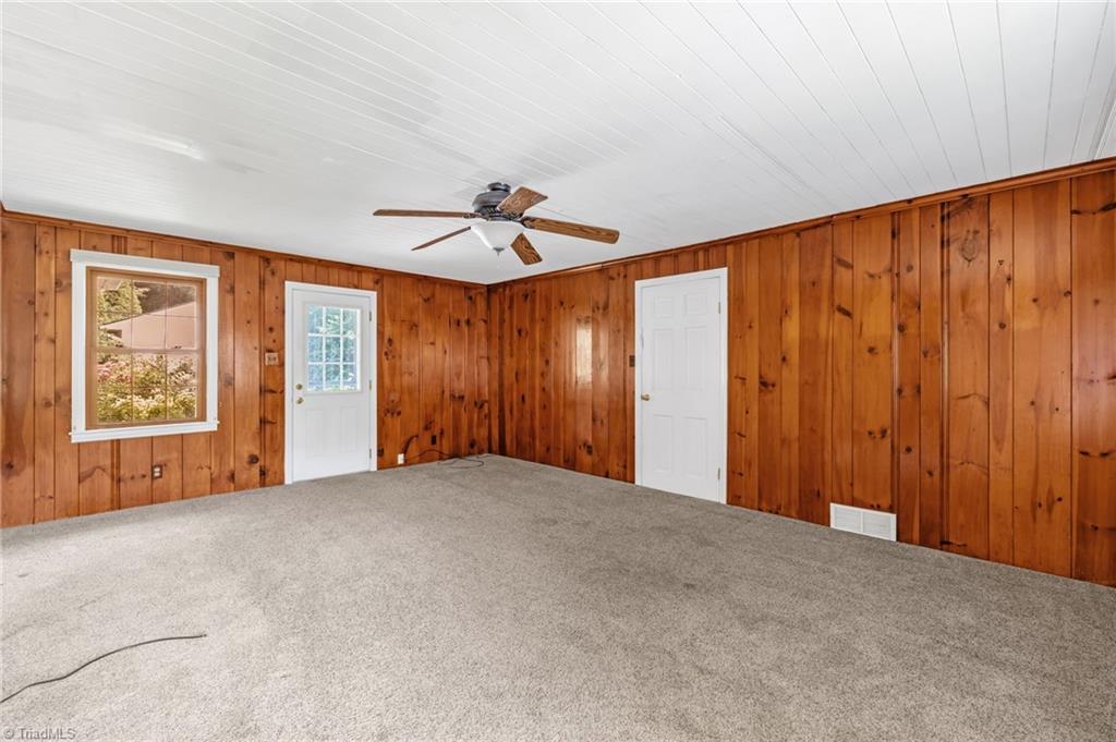 4943 Leinbach Drive, Winston-Salem