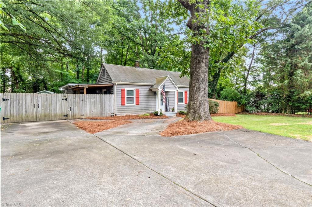 4855 Fleetwood Circle, Winston-Salem