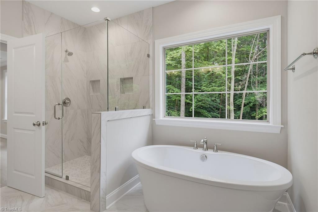 814 Montrachet Court