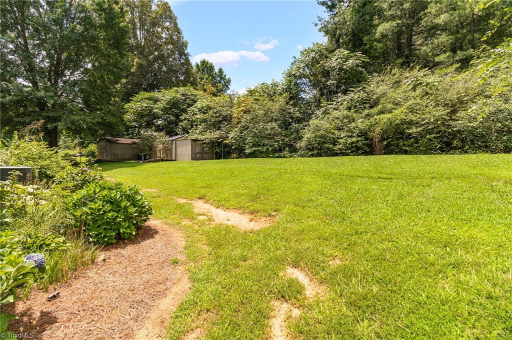 738 Korner Rock Road