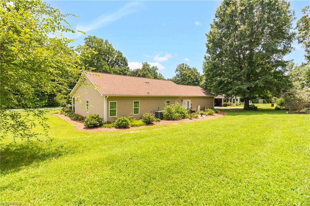 738 Korner Rock Road