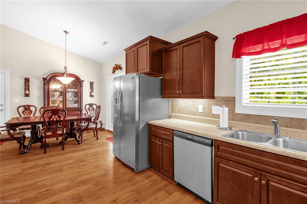 738 Korner Rock Road