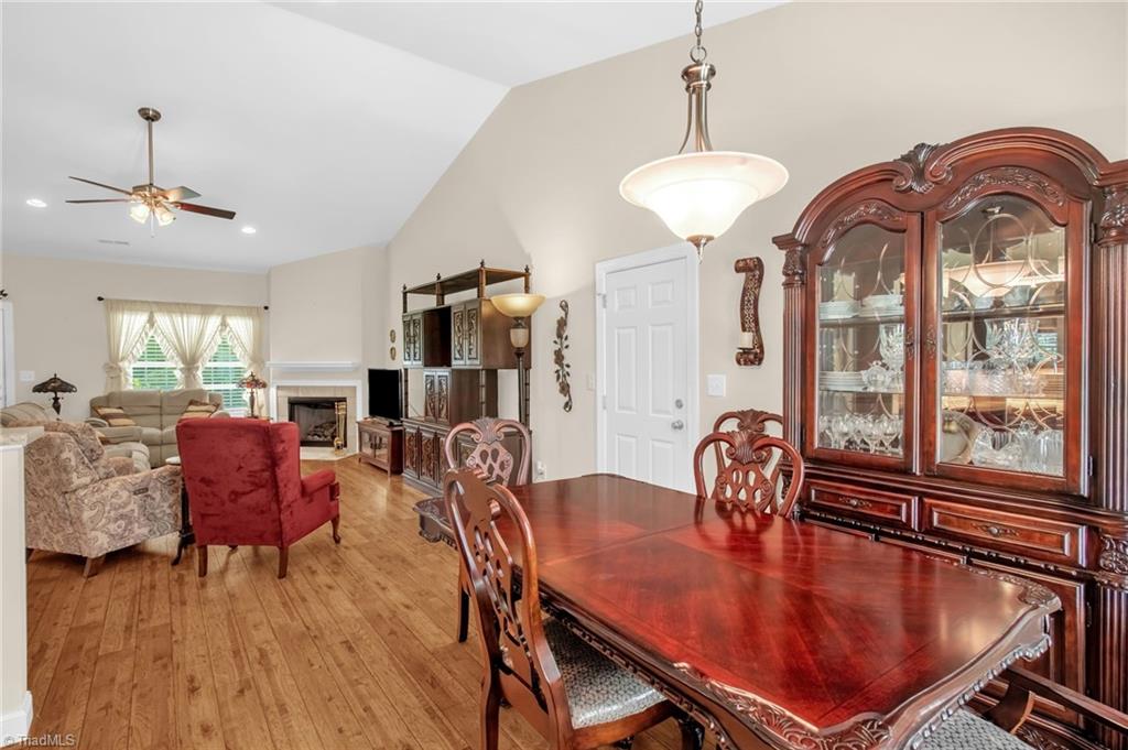 738 Korner Rock Road