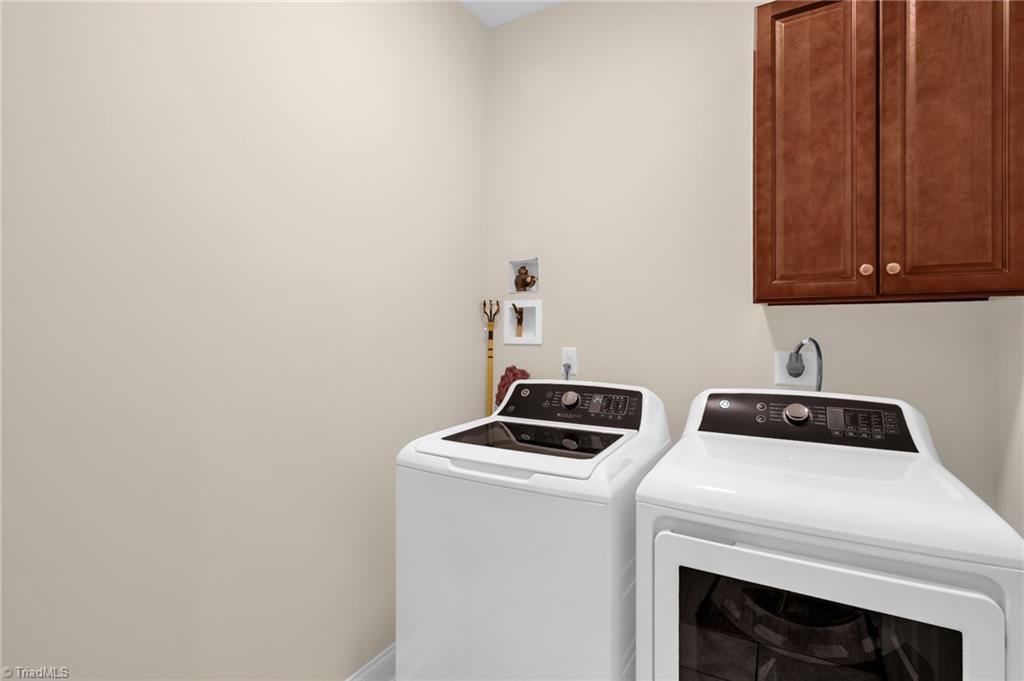 738 Korner Rock Road