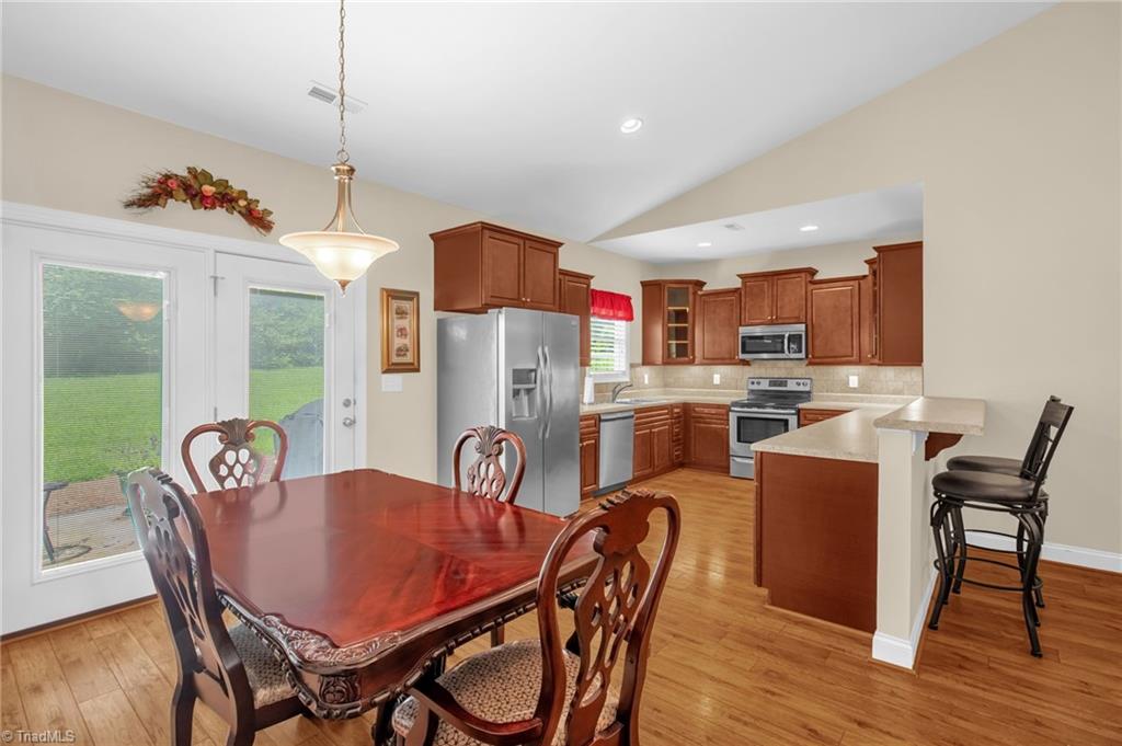 738 Korner Rock Road