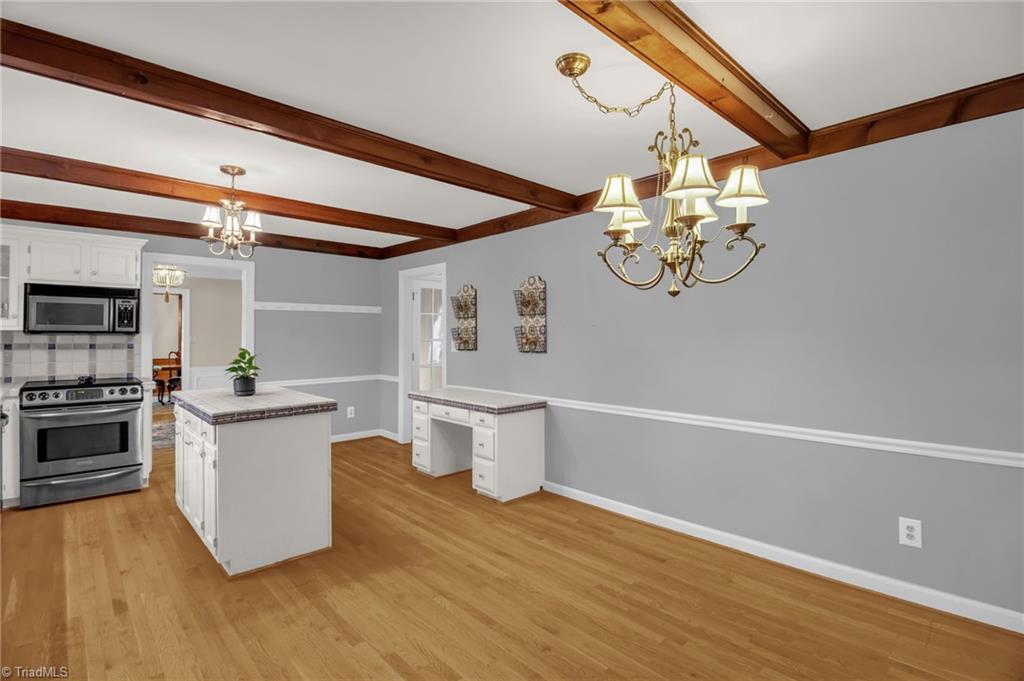 957 Bryansplace Road, Winston-Salem