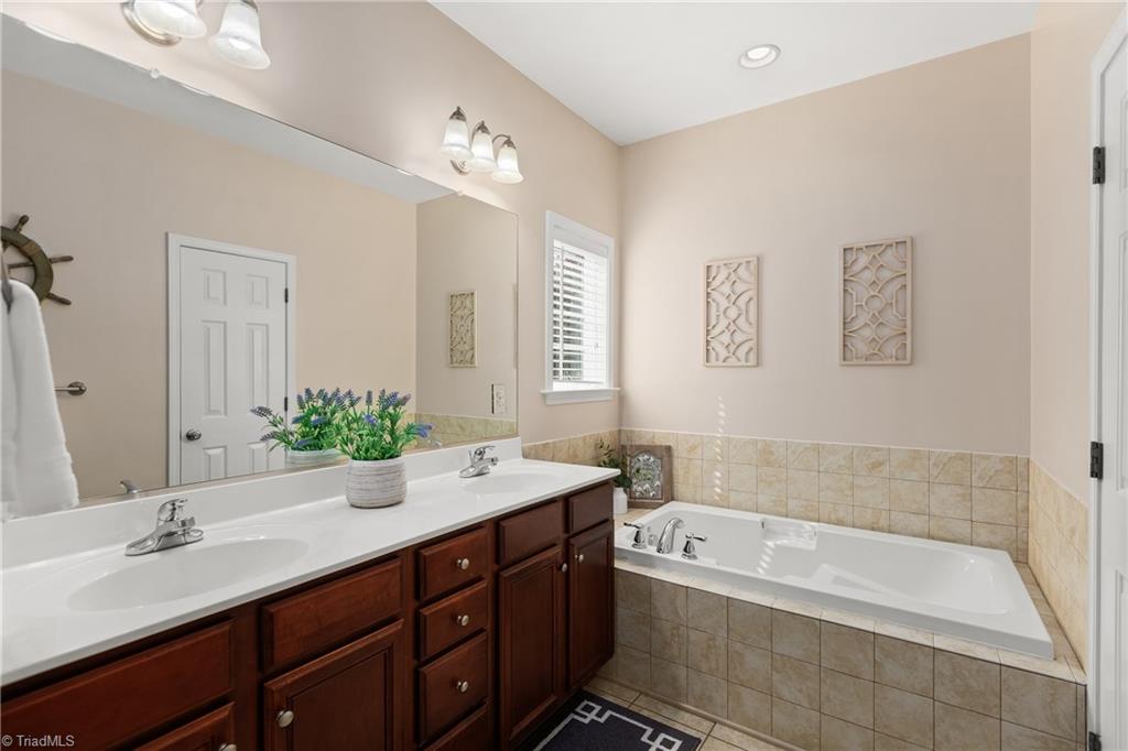 6676 Springfield Village Lane