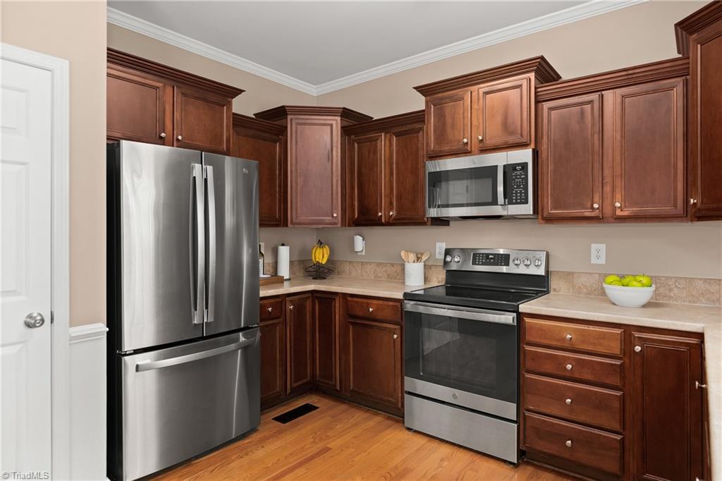 6676 Springfield Village Lane