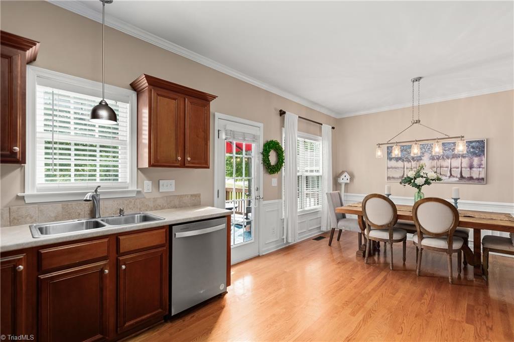 6676 Springfield Village Lane