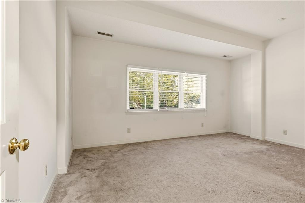 743 Polo Oaks Drive, Winston-Salem