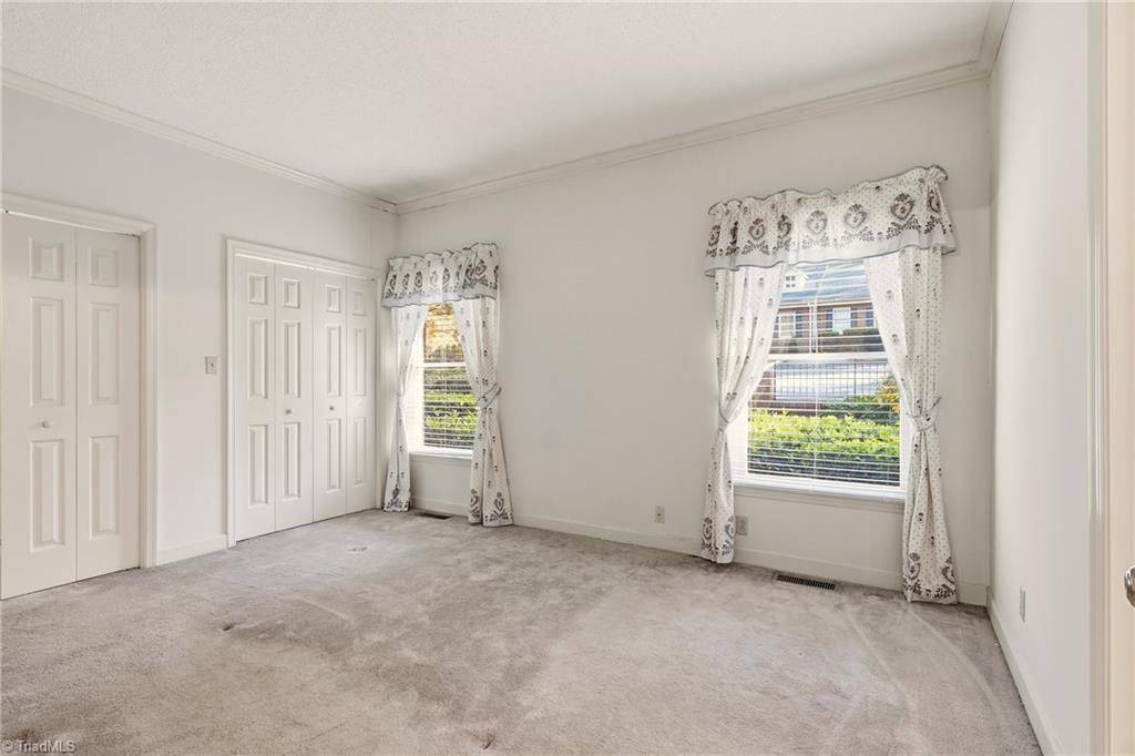 743 Polo Oaks Drive, Winston-Salem