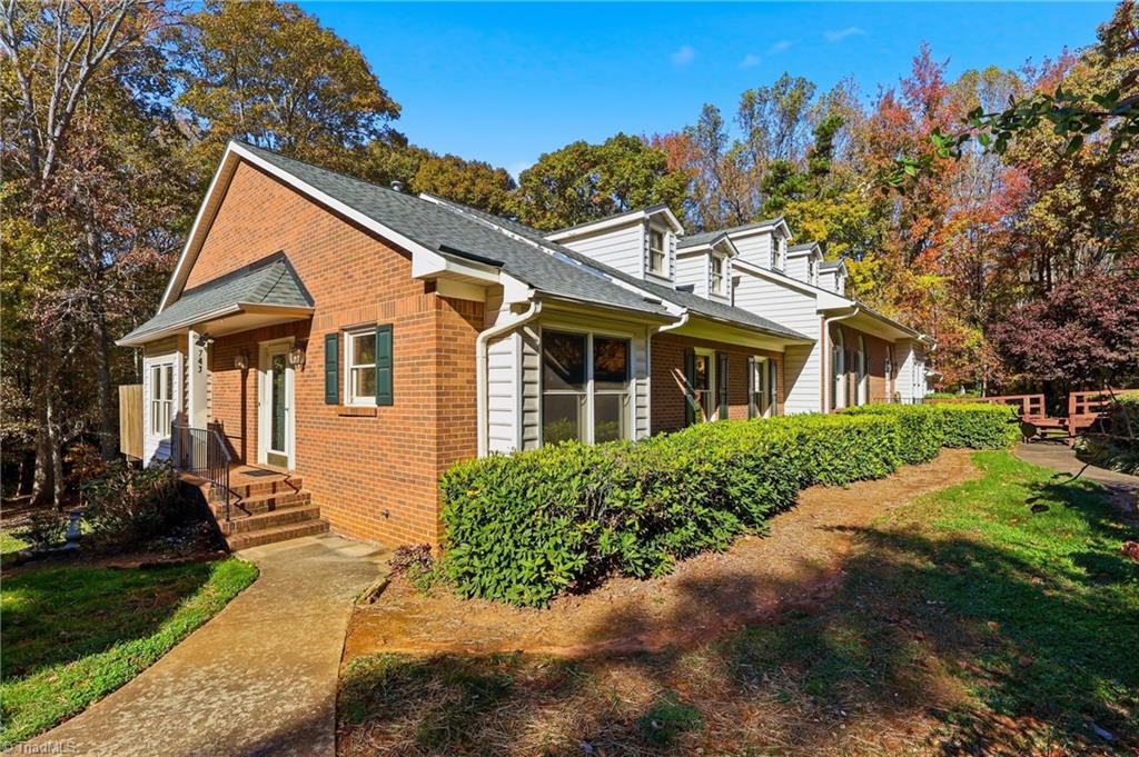 743 Polo Oaks Drive, Winston-Salem