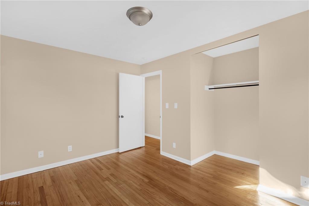 1884 Deborah Lane, Winston-Salem