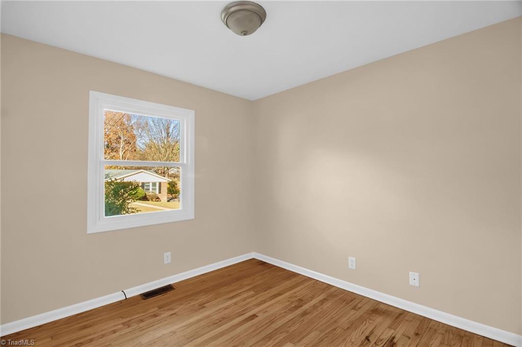 1884 Deborah Lane, Winston-Salem