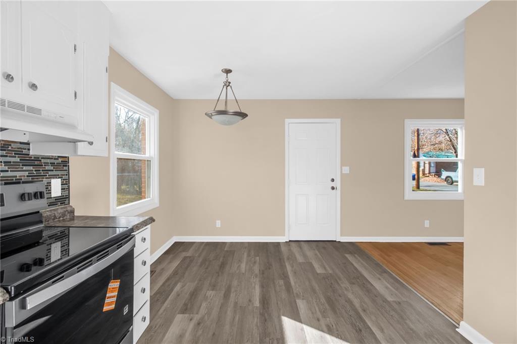 1884 Deborah Lane, Winston-Salem