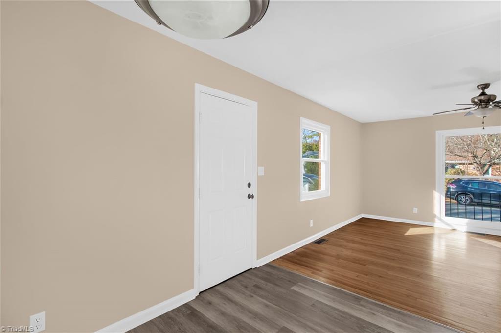 1884 Deborah Lane, Winston-Salem